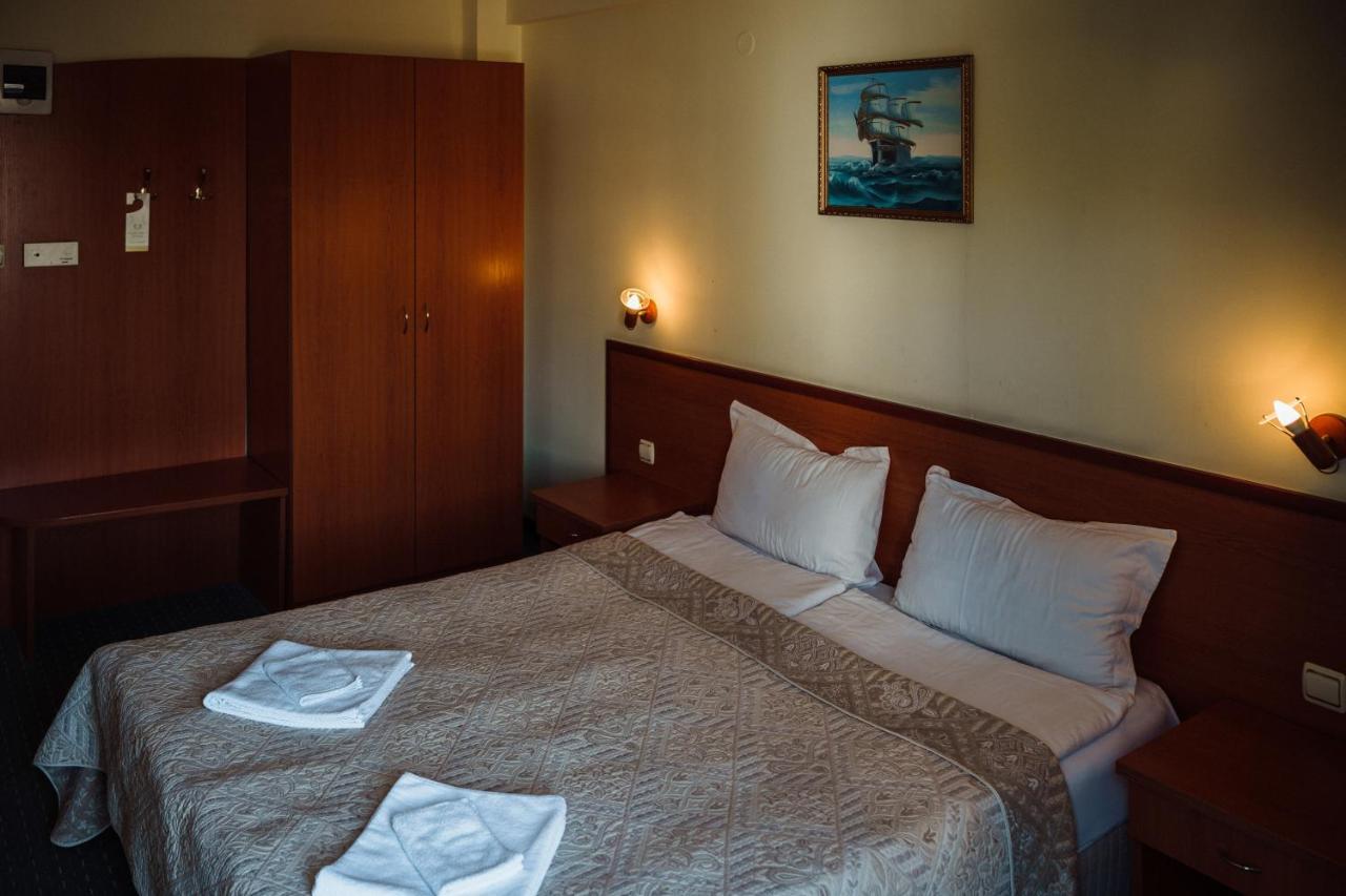 Dionis Hotel Варна Екстер'єр фото