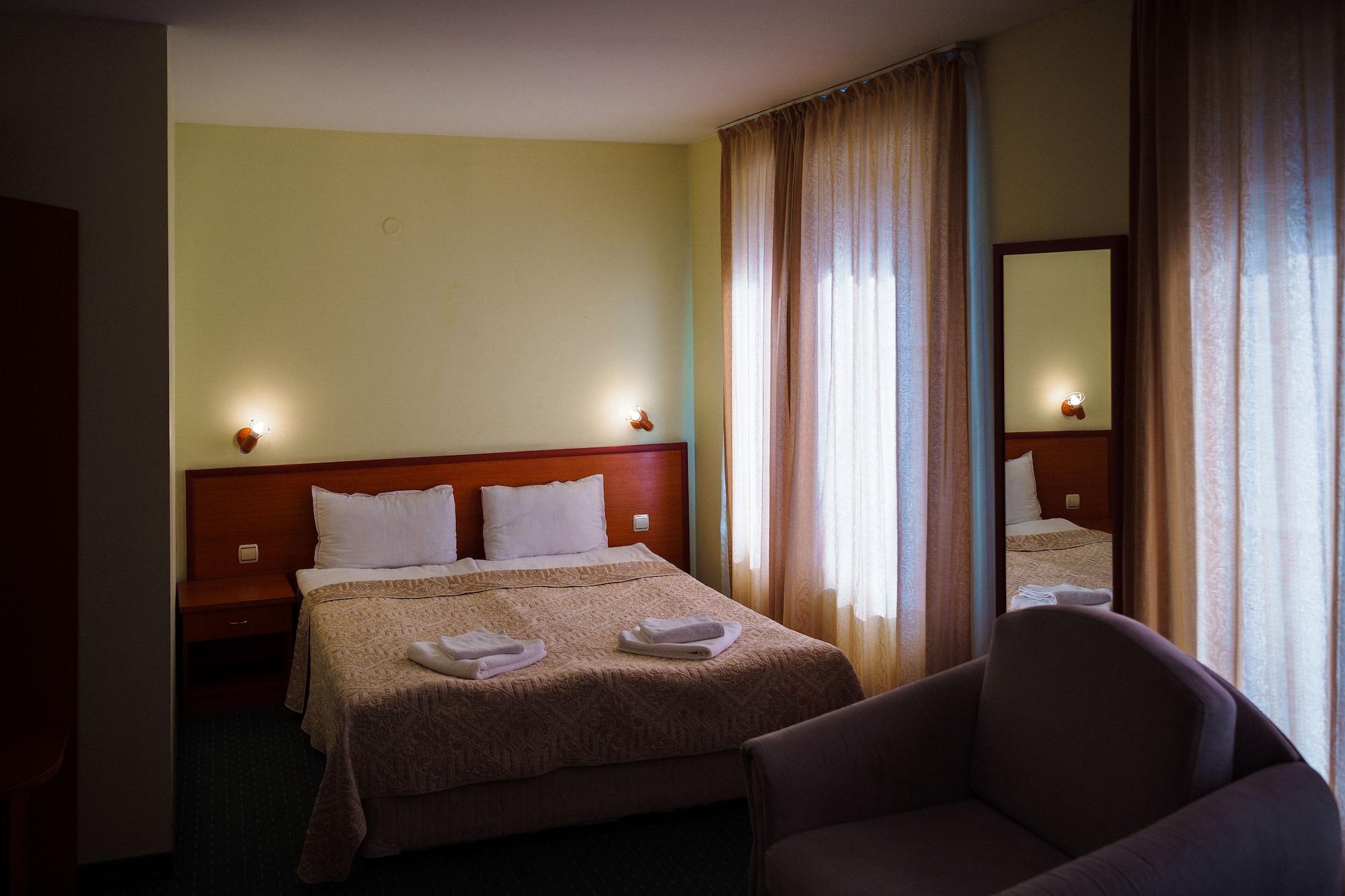 Dionis Hotel Варна Екстер'єр фото